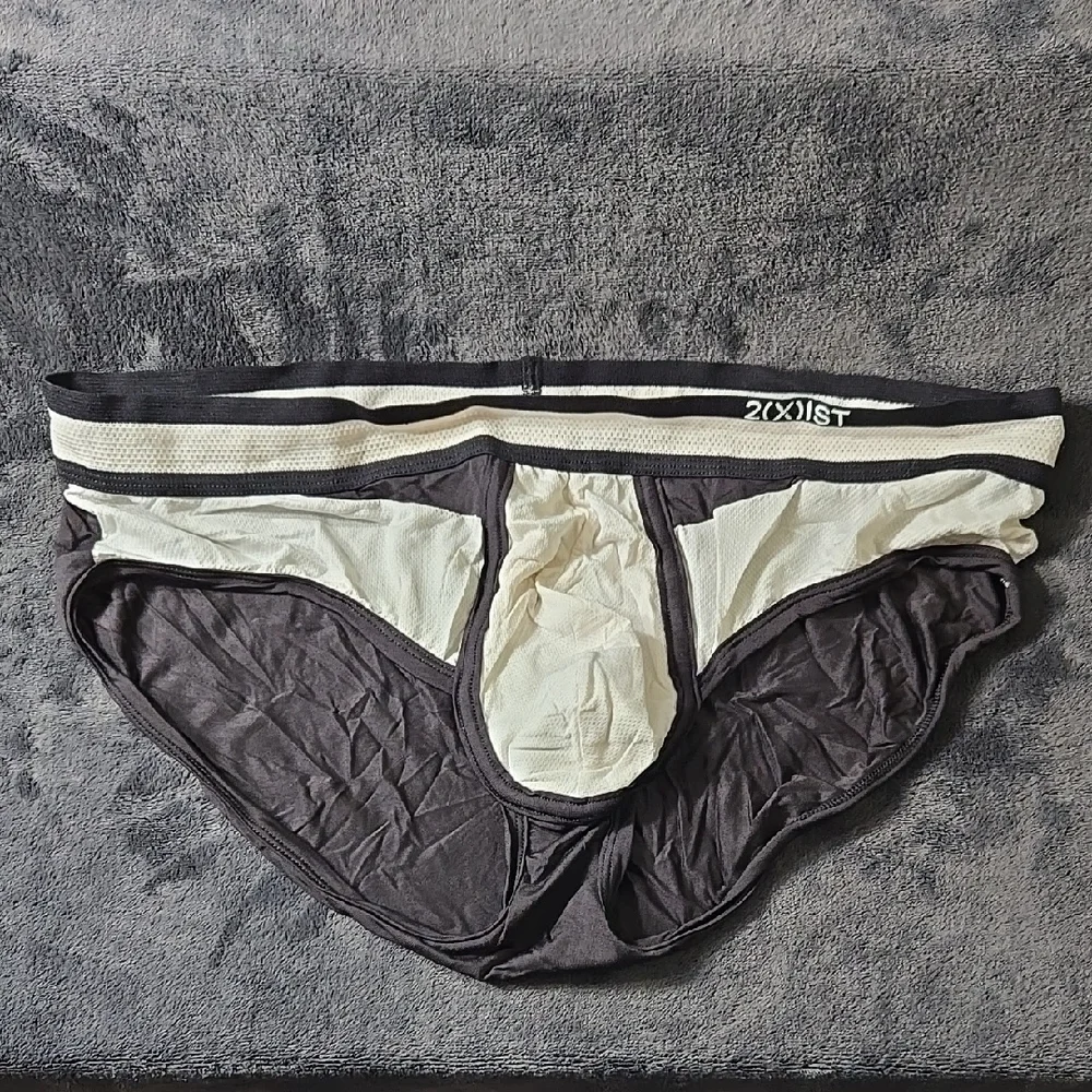 2xist Black and White Briefs with Contoured Pouch and Elastic Waistband